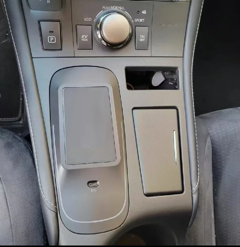 for Lexus CT CT200 CT200H 2012-2022 Car Wireless Mobile Phone Charger Center Console Storage 18W iphone fast charge plate holder