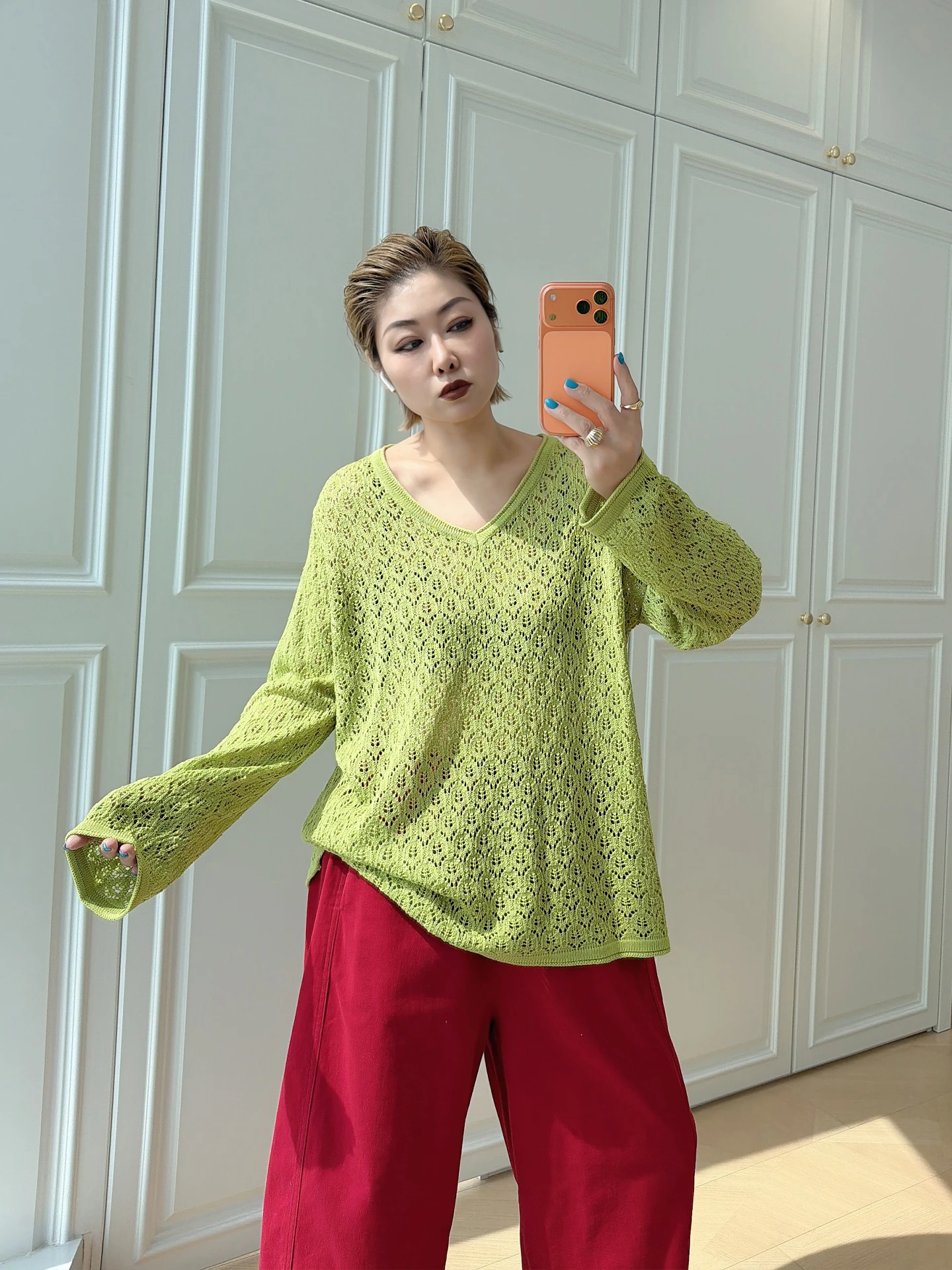 

Мягкий трикотажный топ с V-образным вырезом и ажурными вставками, свободного кроя, тонкий, для женщин больших размеров, повседневный, весенний, с длинным рукавом