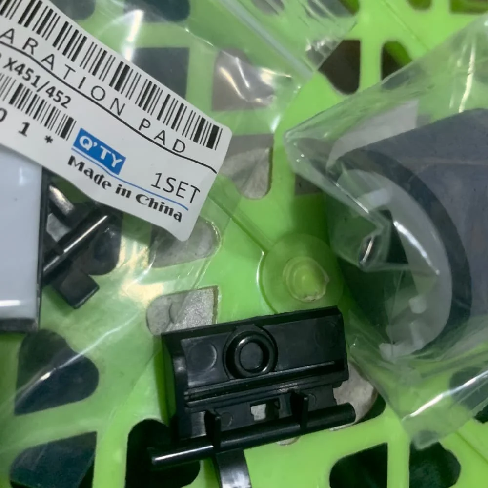 

CN598-67018 Separation Pick Pad for HP 8610 8620 8625 8630 8640 X451 X476 X551 X576 X585 377 477 577 352 452 552 556 586 251