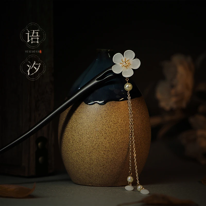 Chinese style ebony hairpin with ancient style and high-end feel. Wooden tassel handmade hairpin with simple