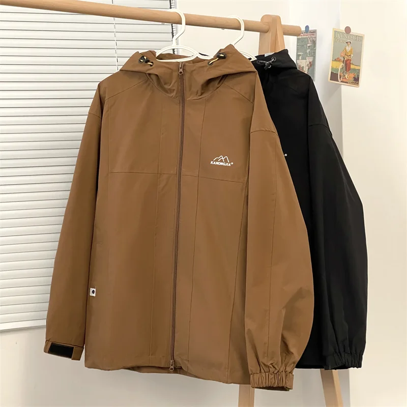 

American Casual Brown Hooded Men's Jacket Outdoor Climbing Suit Functional Windbreaker Coat Youth Popular Loose Fit Autumn
