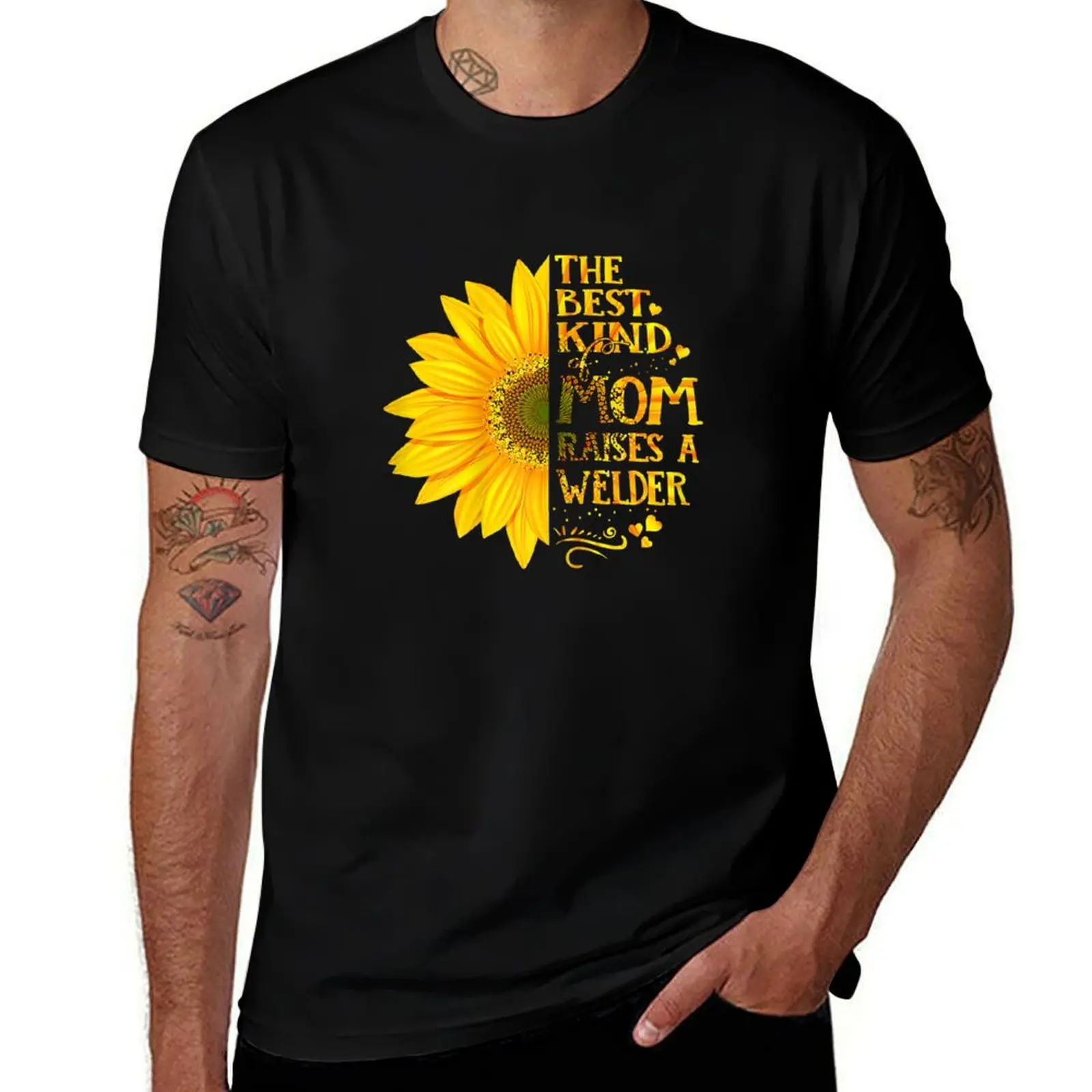 The Best Kind Of Mom Raises A Welder Mother's Day T-Shirt Soft Casual Short Sleeve Cotton Tee T-Shirt