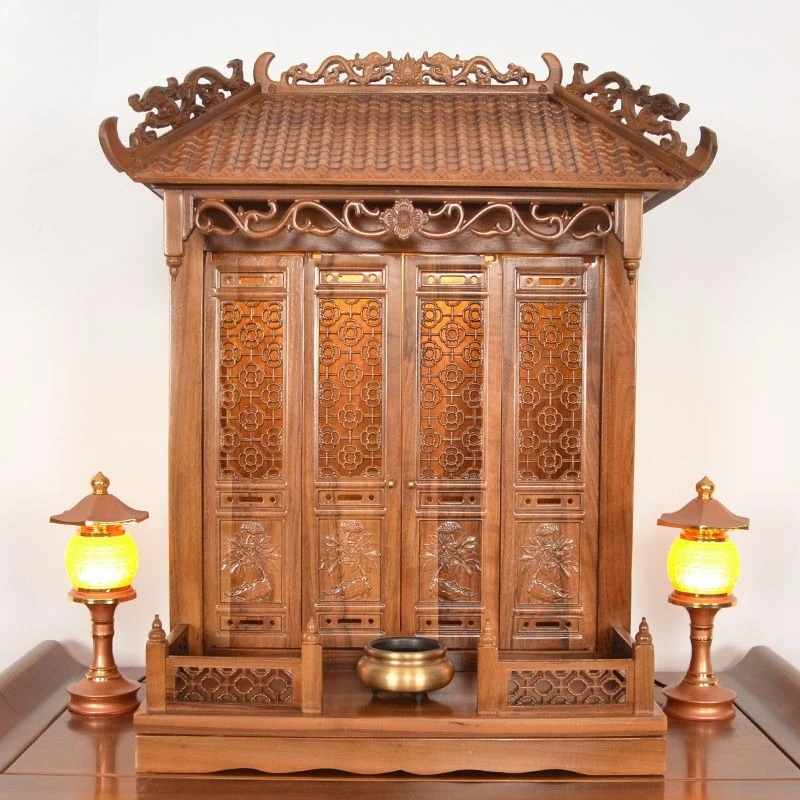 Solid wood wall-mounted type with door, God of Wealth Buddha cabinet, incense offering table, home Guanyin ancestor tablet
