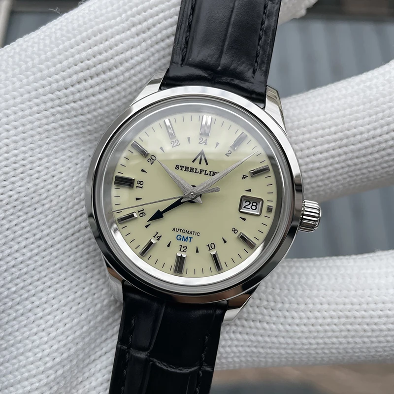 Reloj Automático STEELDIVE para hombre, reloj de pulsera mecánico GMT de 40mm para buzo, resistente al agua 20ATM, espejo de zafiro NH34