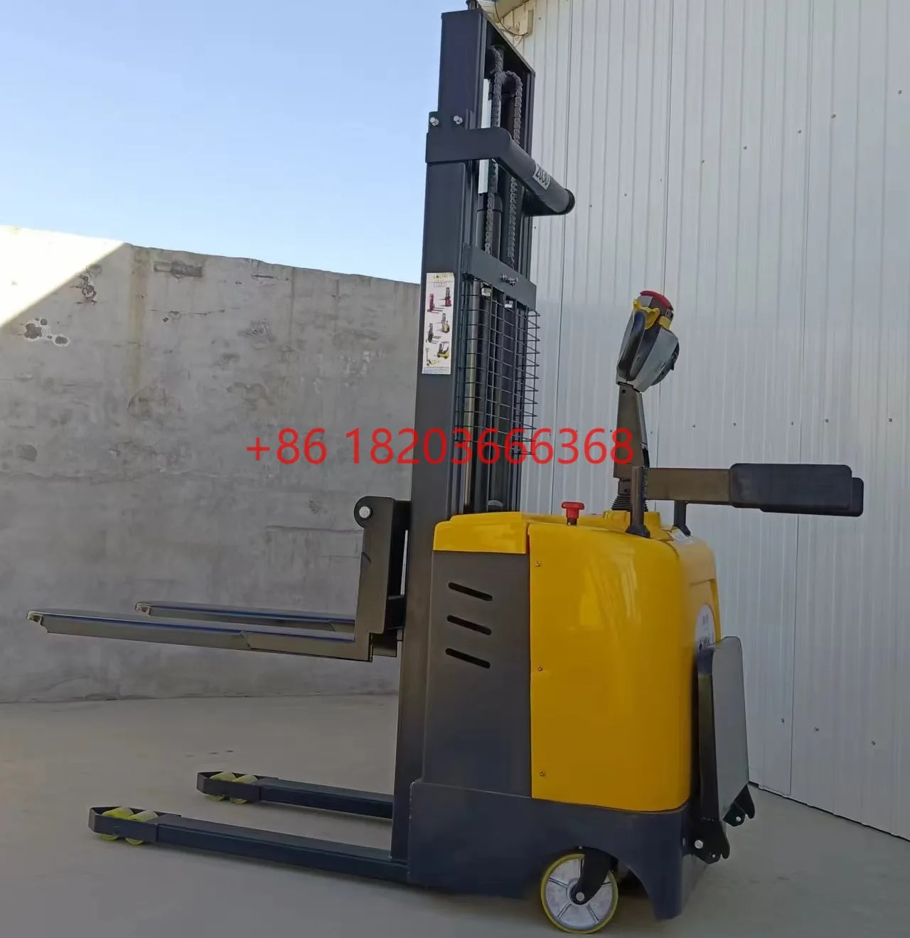 

YG Customized Stacker Electric Forklift Portable Warehouse Material Handling Equipment Lifting