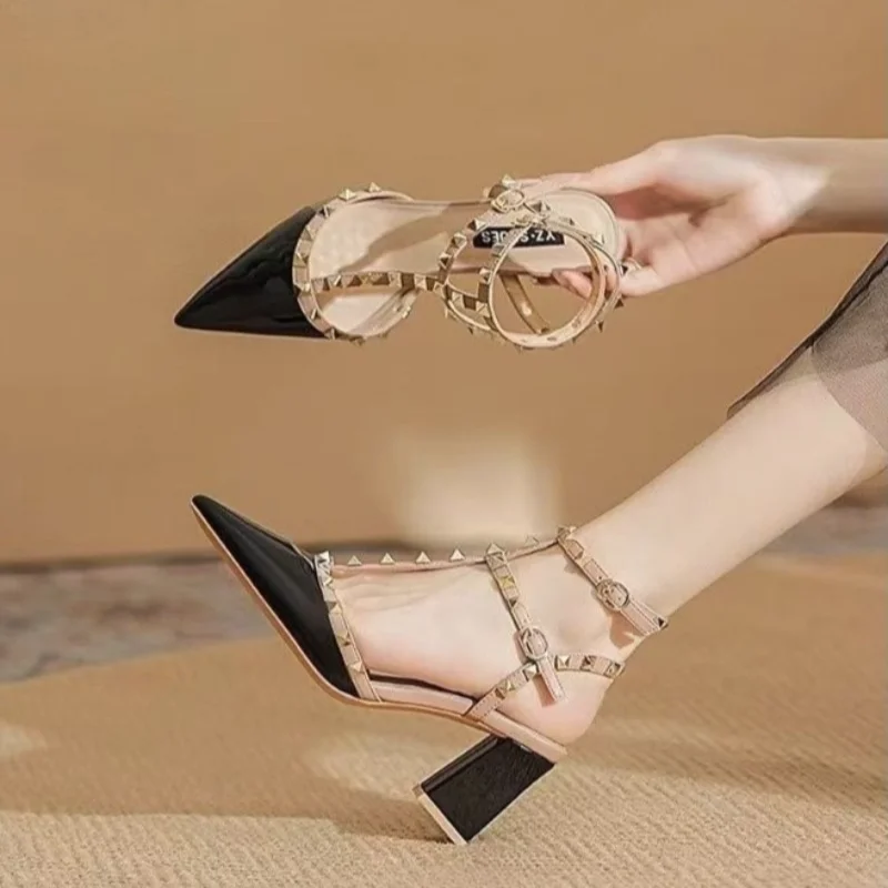 Women High Heeled Sandals Summer New Fashion European and American Fashion Roman Pointed Rivets Women Buckle High Heeled Sandals