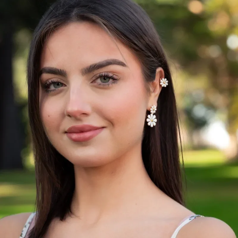 الفولاذ المقاوم للصدأ الصيف الساخن بيع الأزياء الصغيرة زيت الأقحوان بالتنقيط التيتانيوم الصلب الأذن العظام كليب صغير جديد وبسيط #2