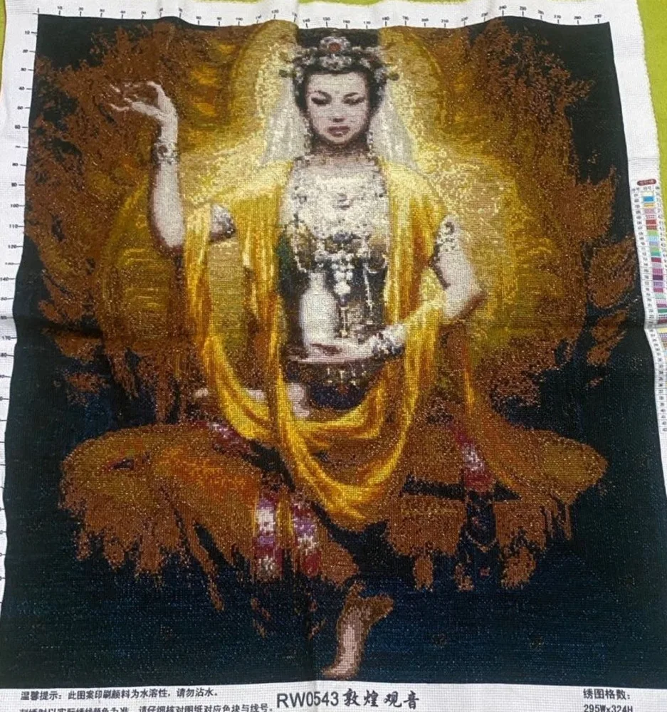 (Finished product) Pure handmade cross stitch finished Dunhuang Guanyin full embroidery 70 * 75 cm