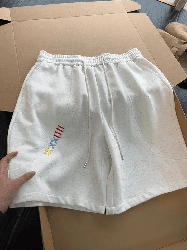 

White Dyed Short Pants Men's Summer American Heavy Design Sense Sports Casual Five-Pointed Short Pants Embroidered Side-Cut