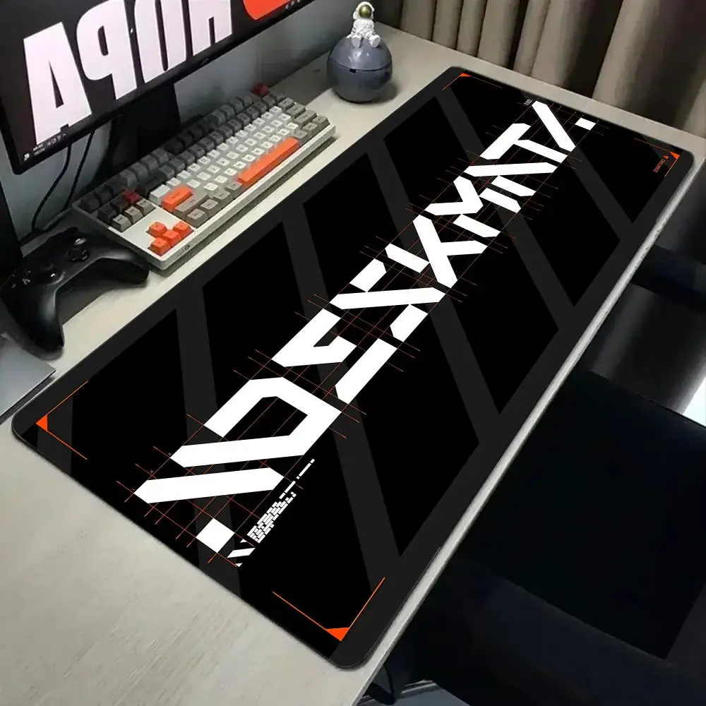 Simple black and white Mouse Pad 900x400MM Large Gaming Mousepad Keyboard Gamer Rubber Anti-wrinkle Anti-Slip Bottom Desk Mat