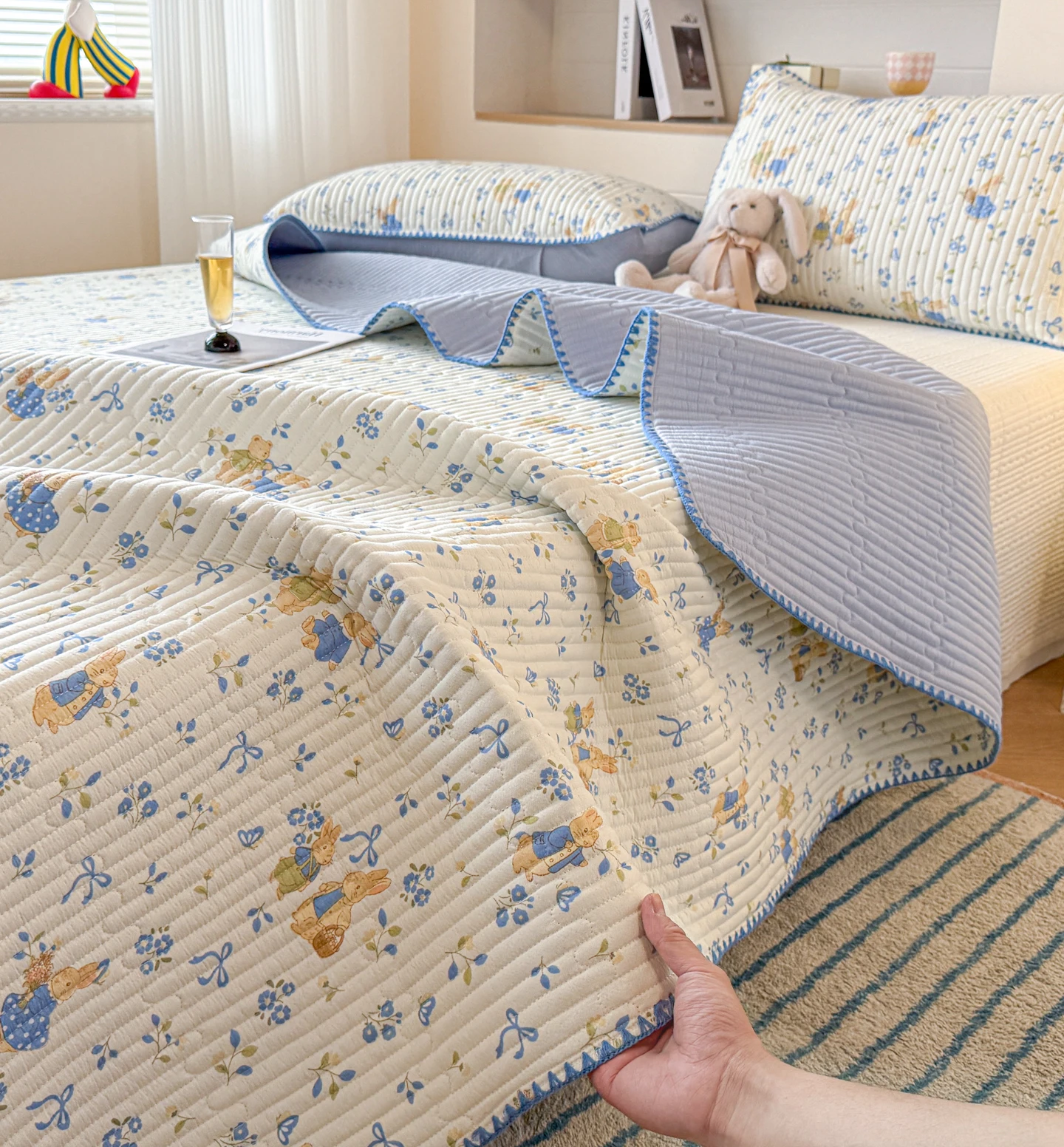 1pc Embroidered Bedspread Crinkled Gauze Bed Cover cubrecama Quilted Mattress Protector Thicken Bed Linen 침대 커버 (No Pillowcase)