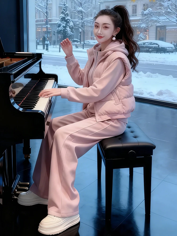 

Faionable Casual Loose Women's Tee-Piece Set with Fce Lined Jaet Wide Leg Pants Hoodie Winter New Arrival