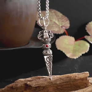 Vintage Buddha Vajra Liontin Kalung dengan Zirkon Merah untuk Pria Wanita Tren Fashion Buddha Vajra Amulet Perhiasan Hadiah 12 kalung vajra penjualan terbaik - №