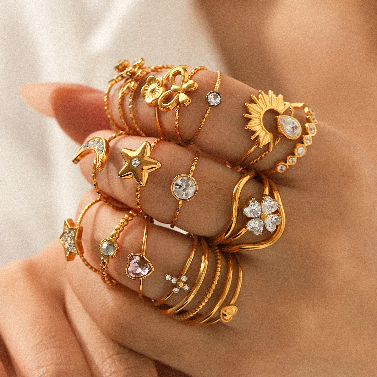 

Huangchao Fashionable And Elegant Zircon Stackable Stainless Steel Ring Women's Finger Decoration Accessory Set Party Gifts