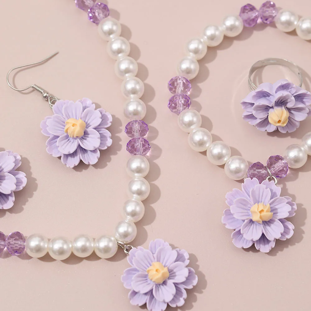 New European and American Light Luxury Niche Design Sweet Imitation Pearl Flower Pendant Children\'s Necklace Four-piece Set