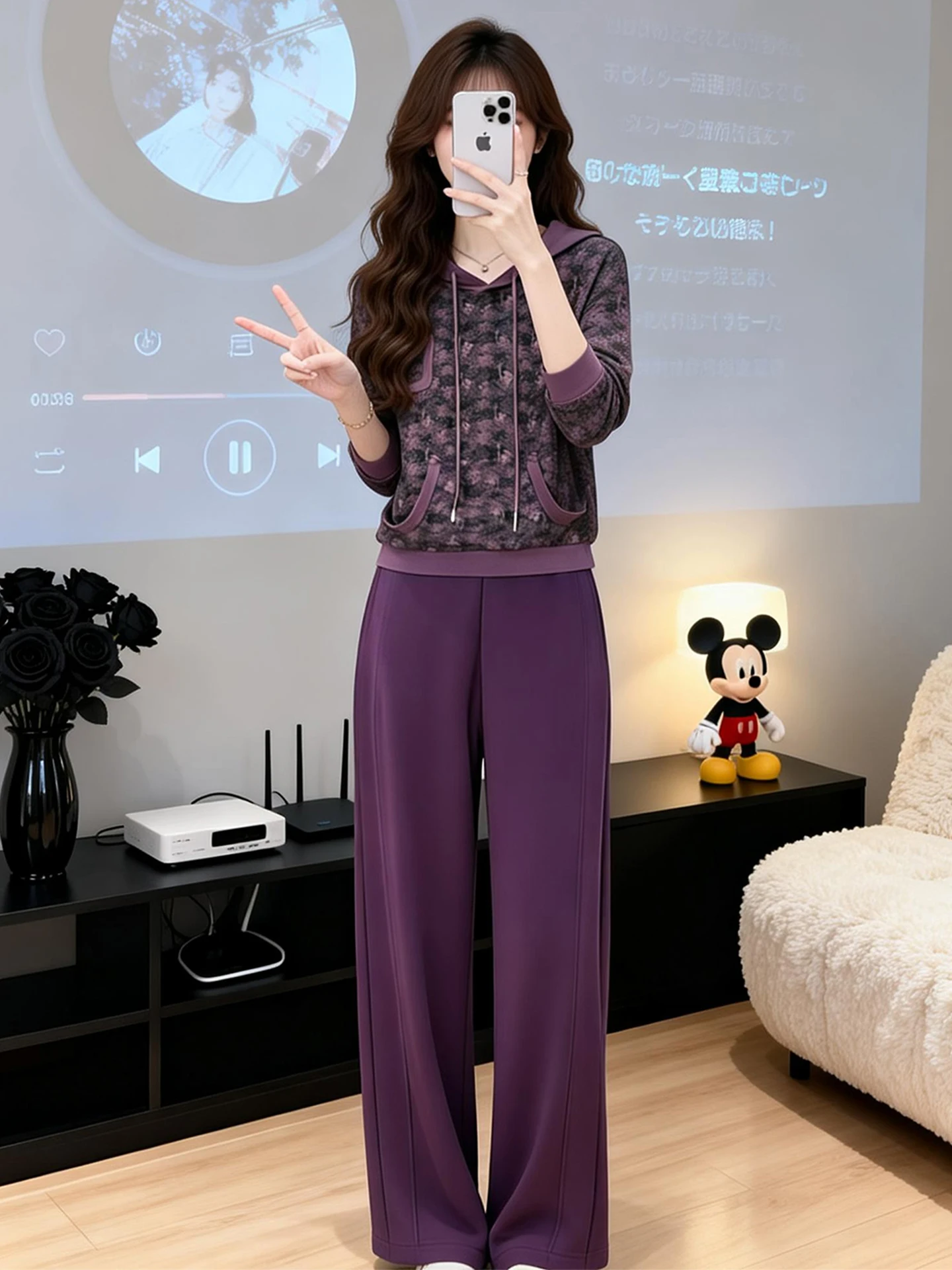 

Casual Fashionable Print Hoodie Sweatshirt And High Waist Trousers Set for Women Spring Autumn Universal Fit Comfortable Ense...