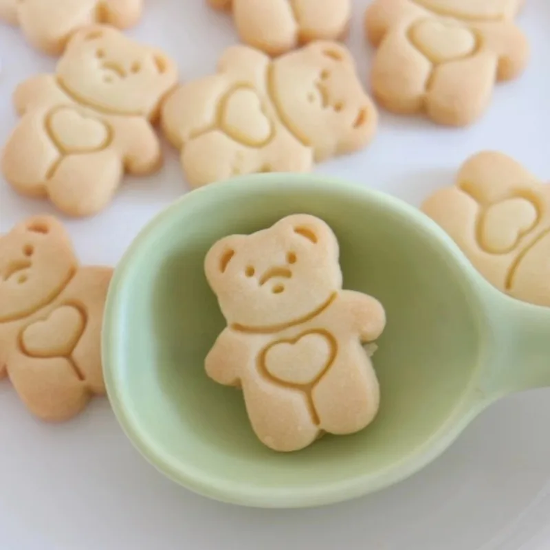 Cute Baby Bear Fondant Cookie Mold DIY Heart Bear Baby Shower Biscuit Mold Birthday Cake Decor DIY Baking Supplies Dessert Gifts