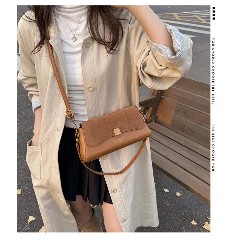 

Graceful Women's Messenger Bag With Velvet Leather Classic Oslo Neat Lightweight Commuter Design​