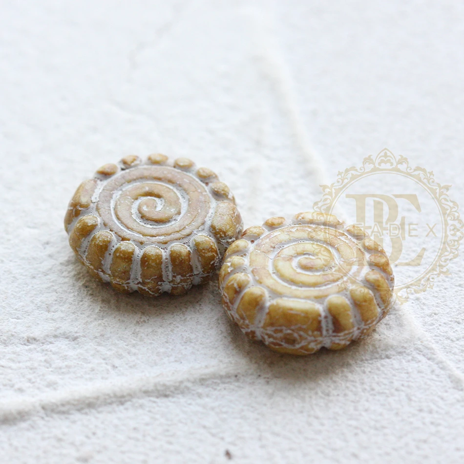 One Piece Czech Espiral Glass Beads, Varia Beads, 16mm, CZE-4