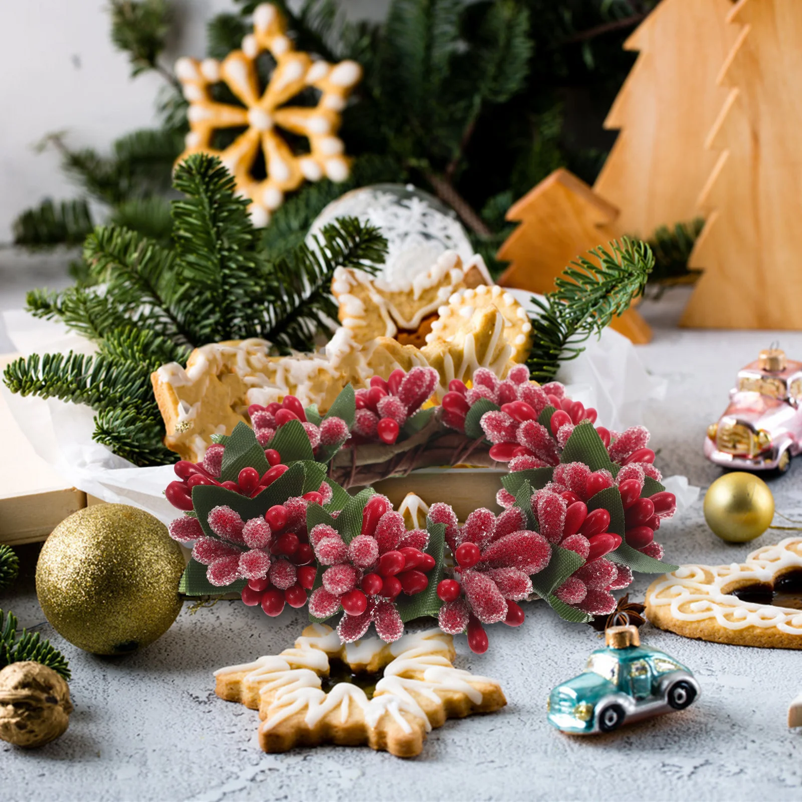 

Red Berry Wreath Artificial Ring Garland For Christmas Wedding Party Table Decor Centerpiece Holiday Holder