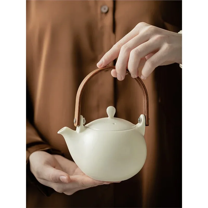 Japanese Handmade Ceramic Teapot with Handle for Tea Drinking, Cream Style Handle Teapot, Afternoon Tea Pot, Large Capacity