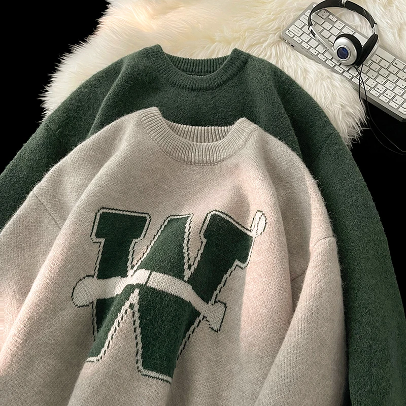 

Мужской осенне-зимний свитер оверсайз в стиле ретро с круглым вырезом, вязаный, с вышитыми буквами, свободного кроя, комфортный базовый слой