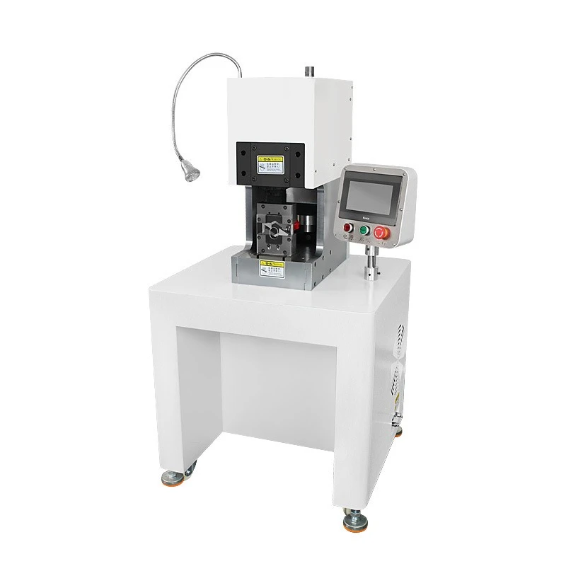 No need to change the mold of the new energy charging wiring harness large square servo end