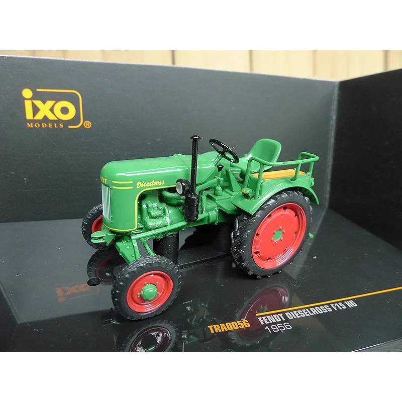 

Diecast IXO 1:43 Scale Fendt Dieselross F15 German Classical Tractor Alloy Car Model Collectible Toy Gift Souvenir Display