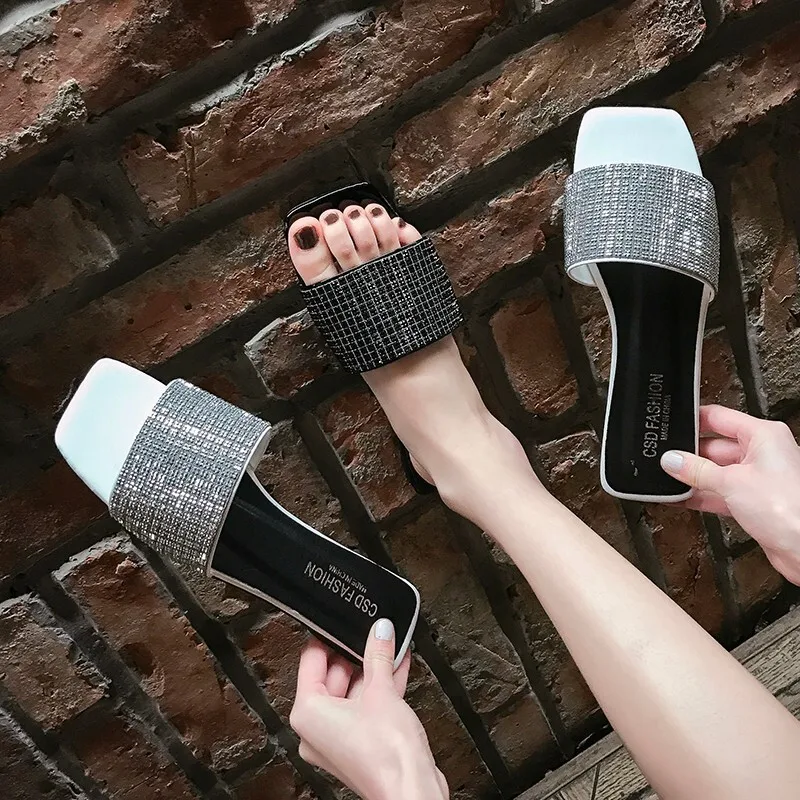 

Big Size 35-42 Women Slippers Breathable Flat Non-slip Outdoor Simple Fashion Casual Summer Water Diamond Large Sandals