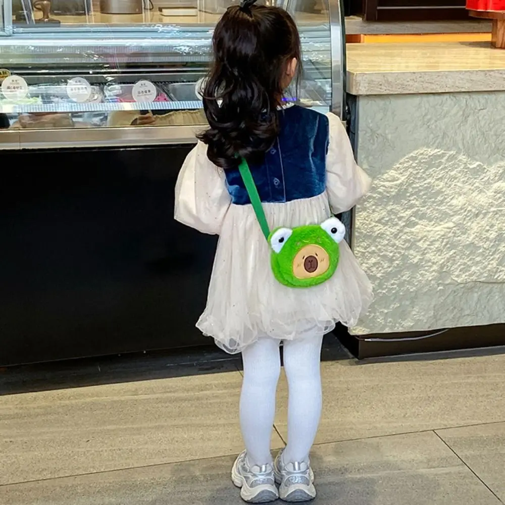 Borsa a tracolla Capybara di grande capacità Borsa a tracolla per animali in cotone PP con animali dei cartoni animati Borsa portamonete portatile con cerniera per rana