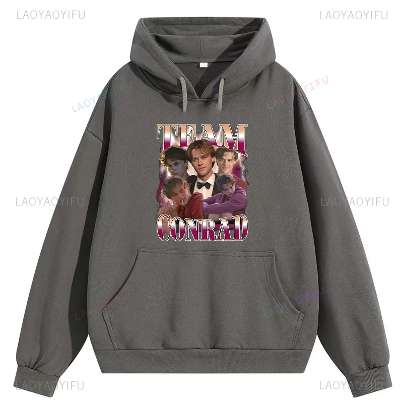 خمر كونراد فيشر هوديي الصيف تحولت جميلة الموسم 3 امرأة رجل فيلم الجرافيك البلوز أزياء عارضة طويلة الأكمام