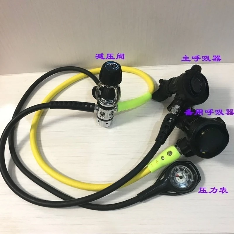 

Scuba Diving Equipment Diving Primary Head Pressure Reducing Valve Secondary Respiratory Regulator, Pressure Gauge