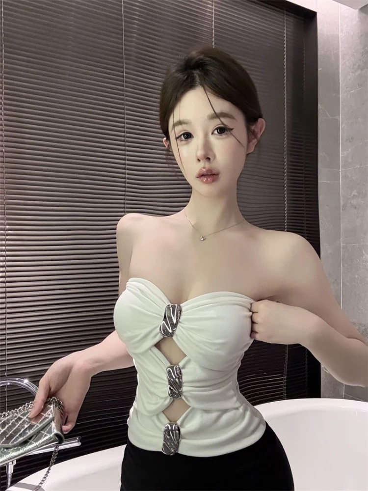 Hot Girl Style Openwork Metal Clasp Strapless Shirt Ladies Trendy Fitted Vest New Arrival