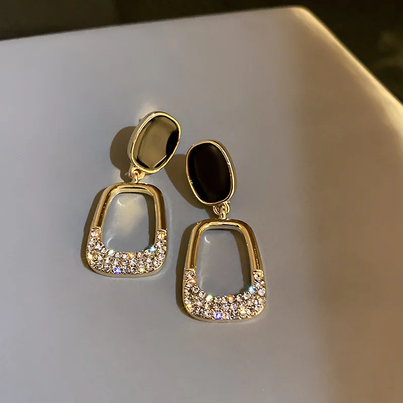 Earrings with Clips Without Holes Korean Style Ear Rings for Women Luxury Women Jewellery 2022 Fake Ear Piercing Trend Gift 2022