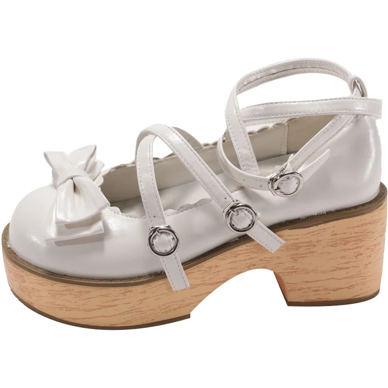 รองเท้าส้นเตี้ยแบบไขว้สไตล์โลลิต้าสำหรับผู้หญิง ปี 2025 รองเท้าหนังสำหรับใส่กลางแจ้ง รองเท้าส้นเตี้ยแบบผูกโบว์ผีเสื้อสำหรับฤดูใบไม้ผลิและฤดูใบไม้ร่วง รองเท้าแมรี่เจนสำหรับผู้หญิง