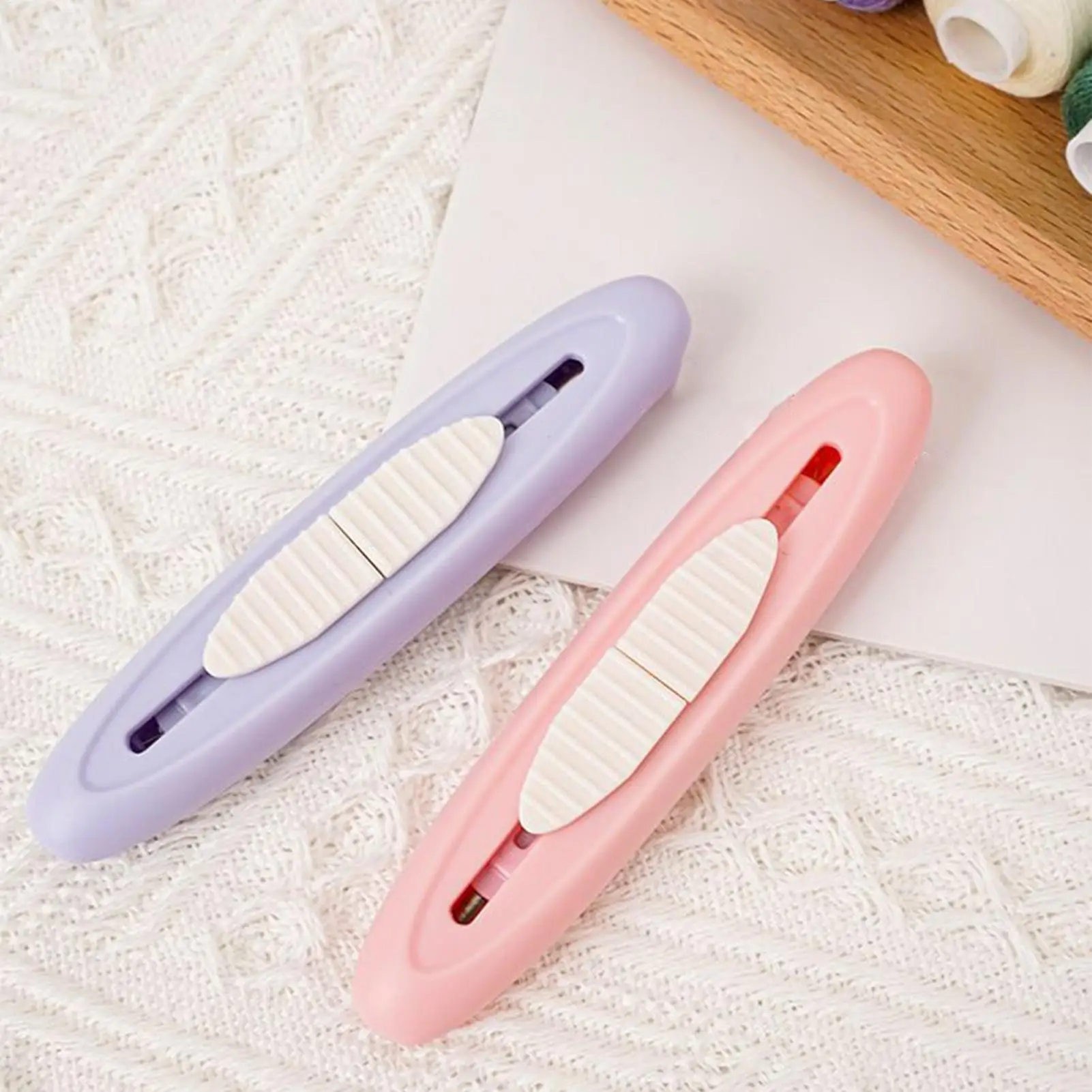 Sewing Threaders 2-in-1 Needle Threader Seam Ripper Tool Quick Threading Accessories Supplies Removal Tool For Quilting Arts
