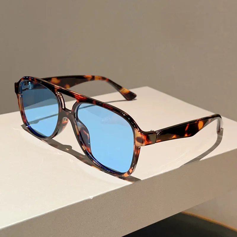2026 Neue Doppelbrücken-Retro-Sonnenbrille Unisex Modisch und Vielseitig Froschaugen-Pilotenbrille mit Eckigem Rahmen UV400 – Detail 14