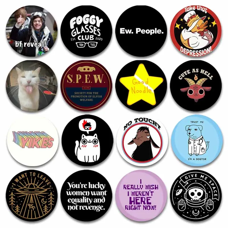 Creative Give Me Space Bf Reveal Pins Funny Words Images Soft Round Brooch Cartoon Badge for Clothes Backpack Gifts for Friend