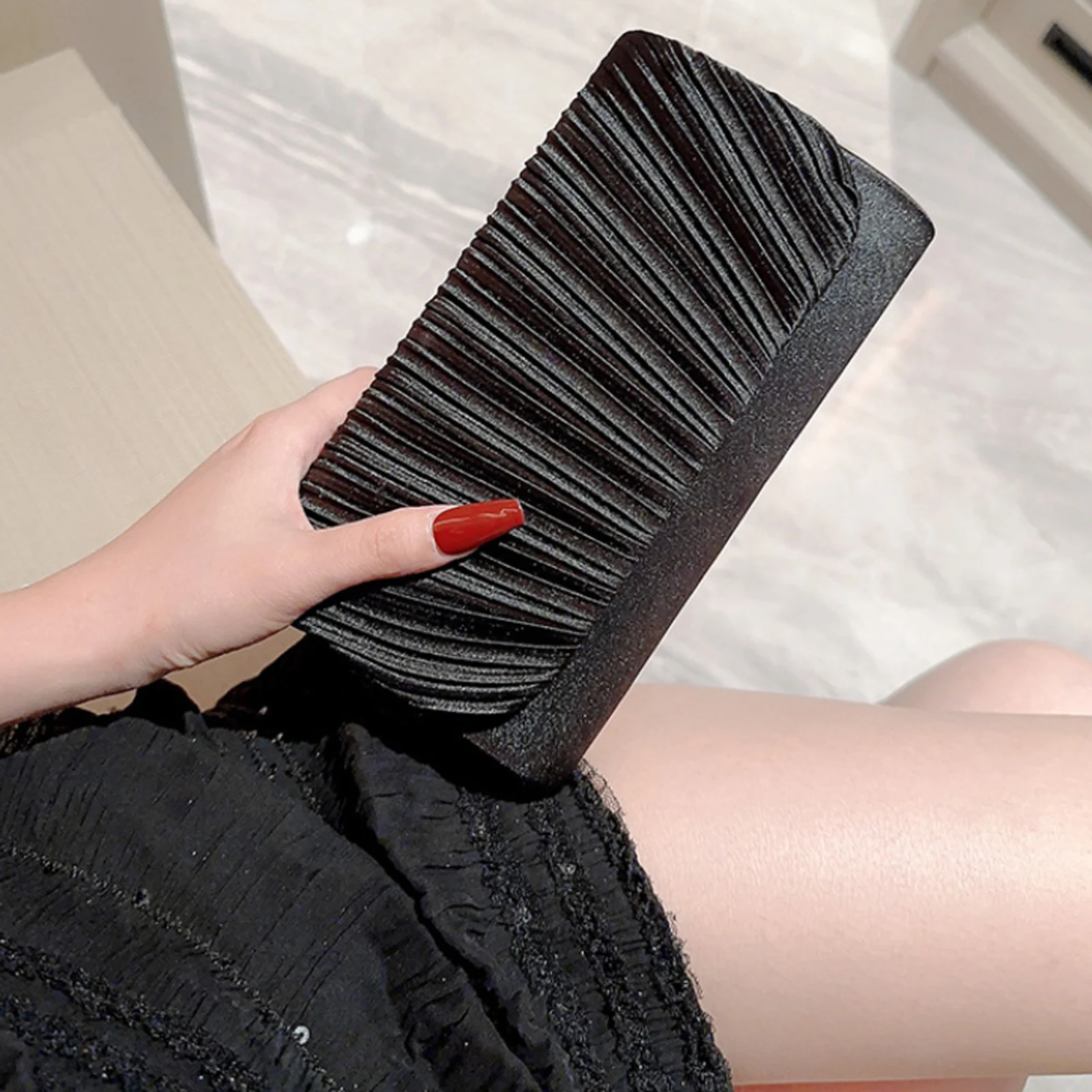 Fashionable Evening Clutch Bag Pleated Casual Coin Purse Female Simple Cross-Body Bag Personality Dinner Banquet Bag for Women