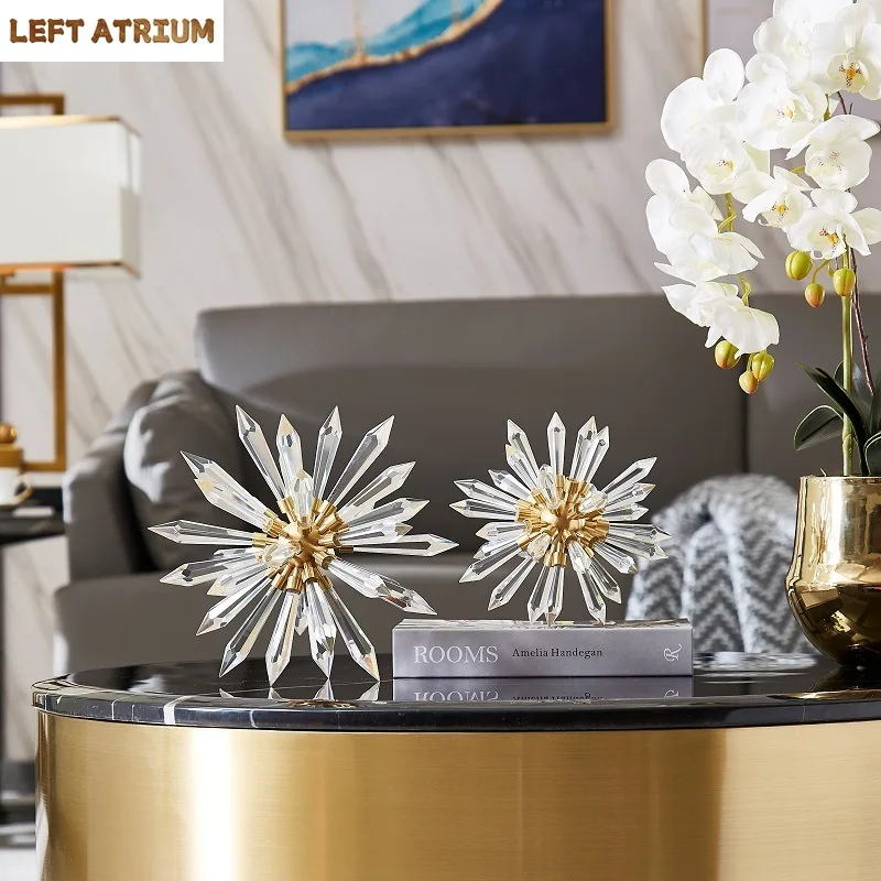 

Creative Crystal Sea Urchin Sculpture Abstract Artwork Metal Ornaments Desk Decoration Crystal Flower Ball Statue Modern Decor