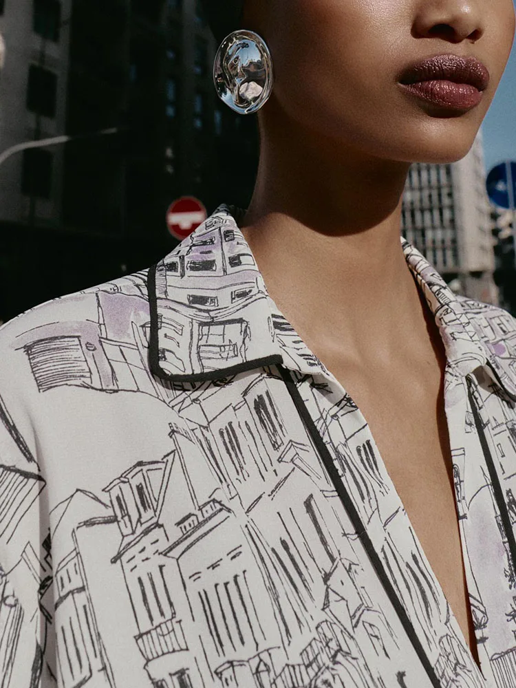 

Модная повседневная свободная рубашка с принтом для женщин, осенняя новинка 2025 года, с узором в стиле стритстайл для девушек