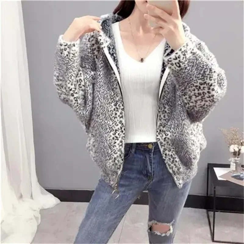 Cappotto in velluto di visone imitazione stampa leopardo giacca donna autunno inverno maglione lavorato a maglia donna giacca Cardigan con cerniera