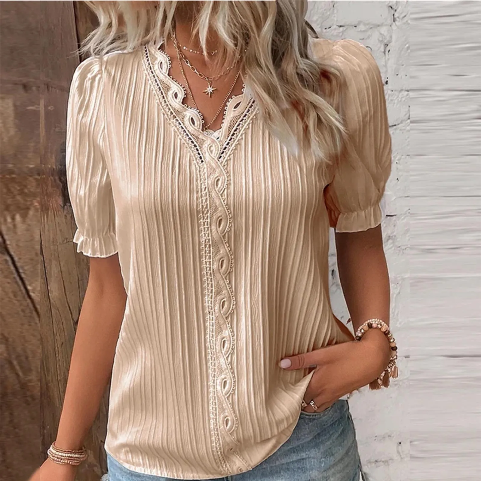 Elegant Blouse Solid Color Shirt Lace 2024 Summer Fashion Hollow Short Sleeve Pullover Top Office Lady Lantern Sleeve Shirt Tops