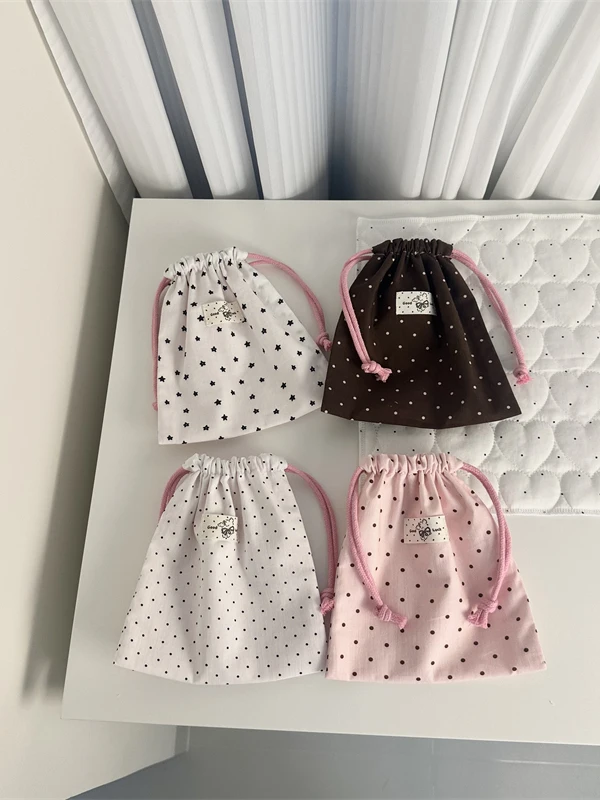 bolsa-cosmetica-preta-com-estampa-de-estrelas-e-bolinhas-organizador-portatil-estilo-ins-pequeno-saco-marrom-com-bolinhas-p