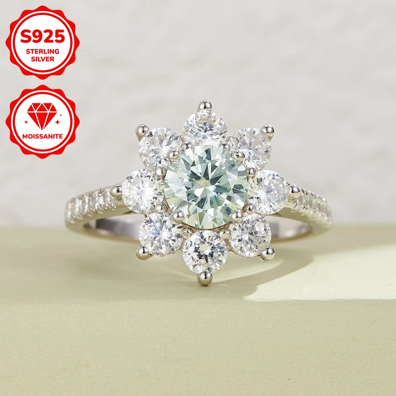 

1pc 1Carat Sunflower Light Green Moissanite Ring, Engagement and Wedding Promise Ring, Accompanied By A Gift Box.