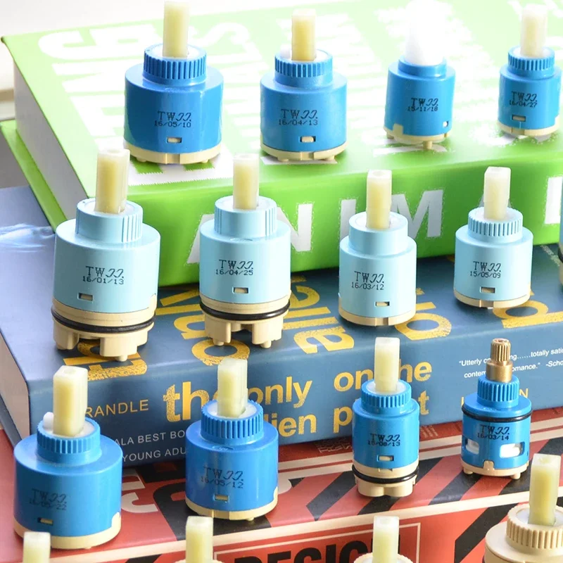 1Pcs Ceramic Valve Cartridge 25/35/40mm Kitchen Faucet Hot/Cold Water Mixer Valve Core Replacement Part for Water Heater