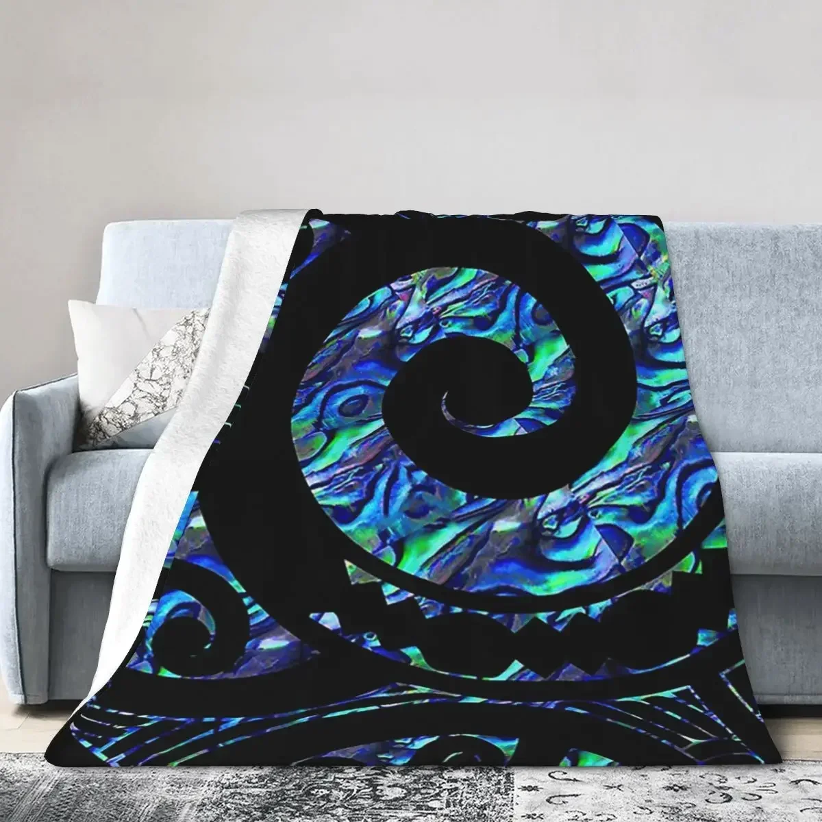 New Zealand Maori Paua Tattoo Koru Design Blanket Soft Warm Flannel Throw Blanket Cover for Bed Living room Picnic Home Sofa