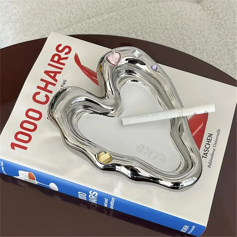 Creative Heart  Non Slip Ashtray Ceramic Storage Tray Decoration Accessories Gift Cafe Living Room Office Ashtray