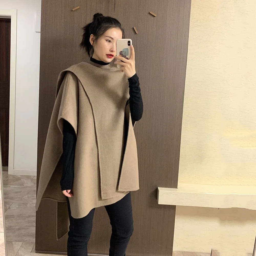 French Style Light Luxury Poncho 100% Wool Mid-length Cape Tops 2023 Autumn Women Cloak Wrap Elegant Ladies Irregular Shawl Coat