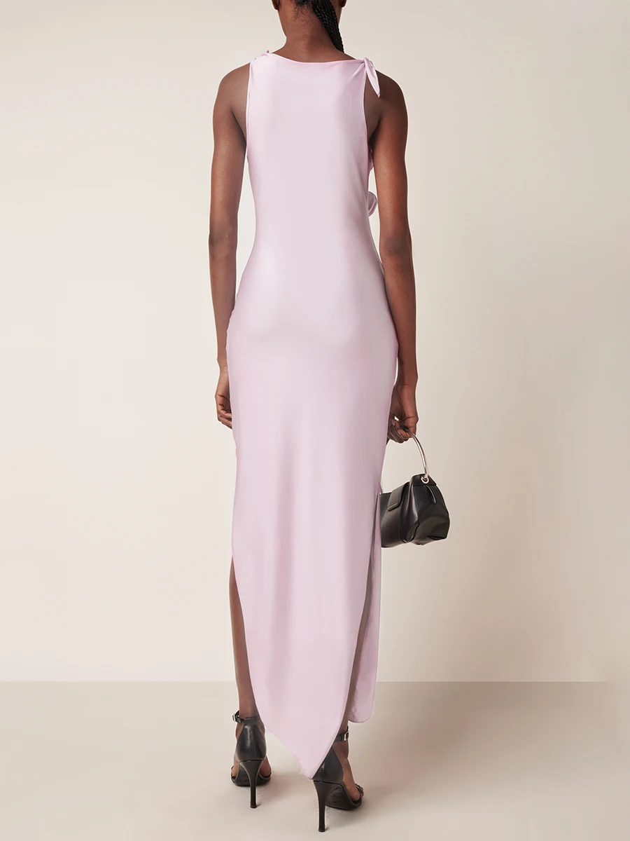 فستان VGH مزين بالتخسيس الصلب للنساء بياقة دائرية بدون أكمام وخصر عالٍ فساتين مفرغة جديدة للسيدات